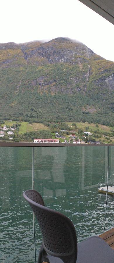 Nesset Fjordcamping Olden Exterior photo